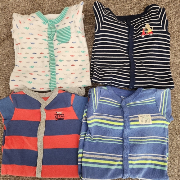 Carter's Other - Baby Boy Sleepers Size 6 Months